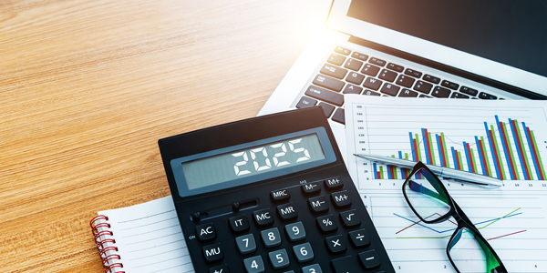 calculator and charts